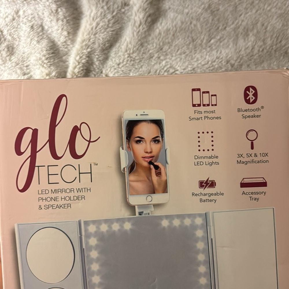 Glo Tech Mirror - Picture 2 of 7
